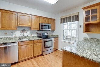 Building Photo - 9620 Masterworks Dr