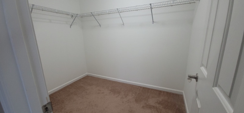 Building Photo - 2 Dansford Ln