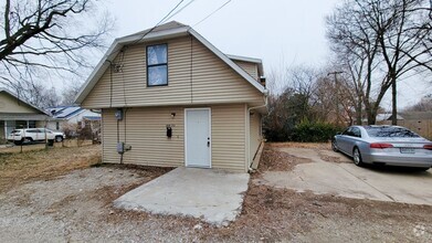 Building Photo - Great 2 bedroom fully remodeled