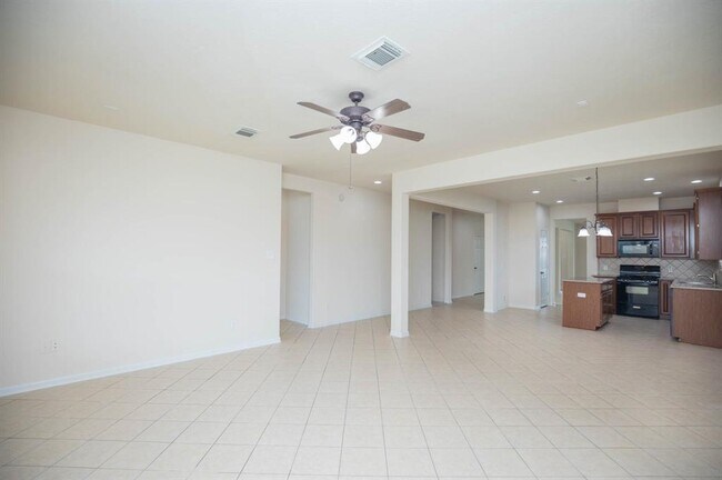 Building Photo - 7427 Boerne Creek Dr