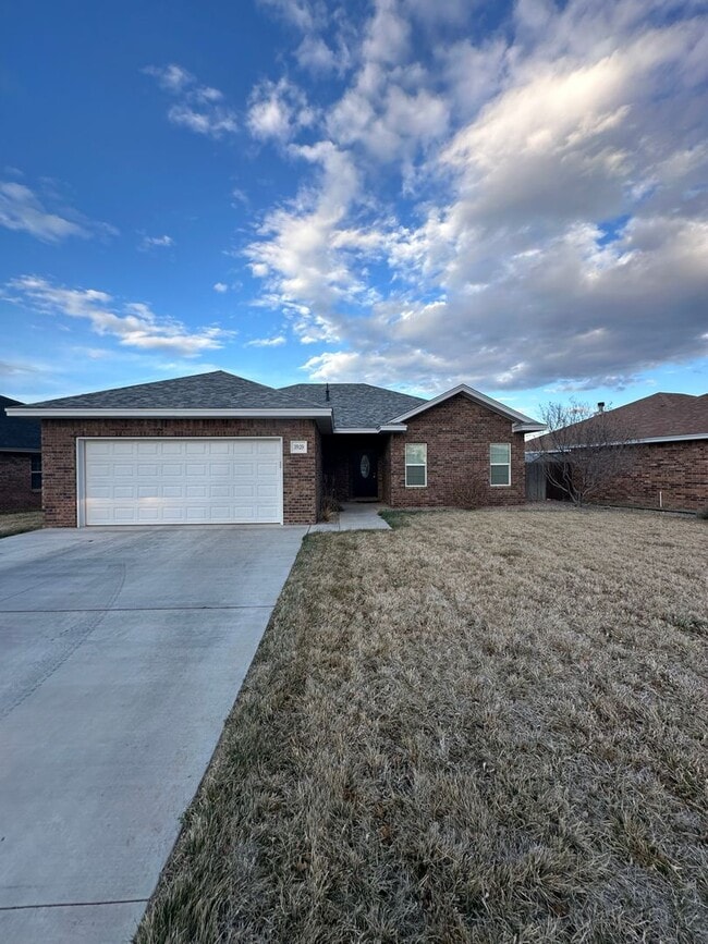 Building Photo - Stunning 3 Bed Home! Managed by Owner!