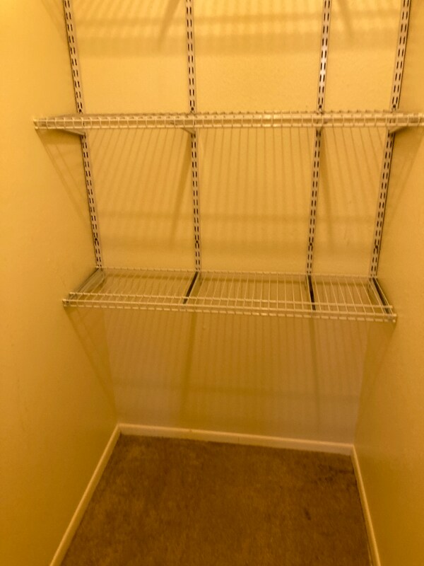 Building Photo - 70 Douglas Ln