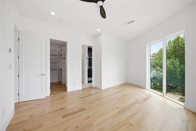 Building Photo - 4605 Belmont Ave