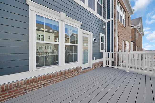 Building Photo - 4186 McCune Ave