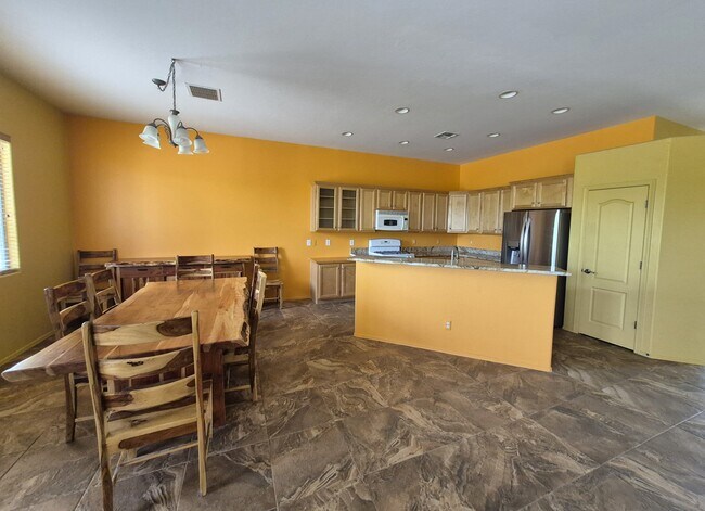 Building Photo - 3506 S Desert Lantern Rd