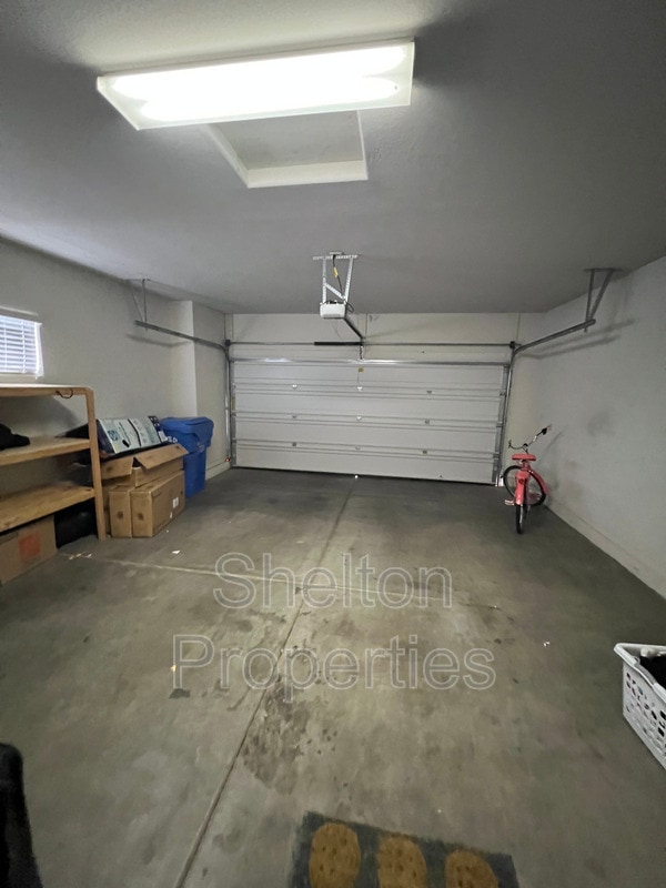 Building Photo - 29128 N 22nd Ave