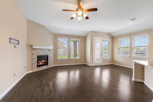 Building Photo - 18115 Westward Dale Dr