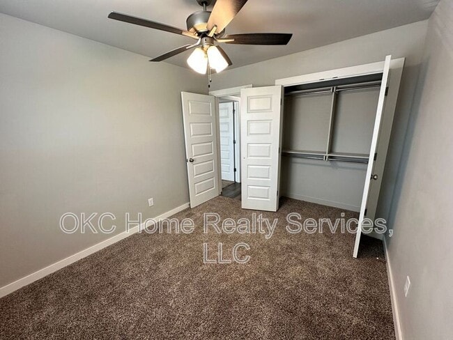 Building Photo - 8925 NW 109th Terrace