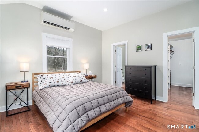 Building Photo - 2 At 75-79 Merryall Rd