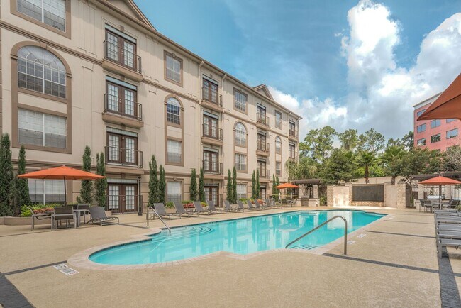 Primary Photo - 5800 Woodway Dr
