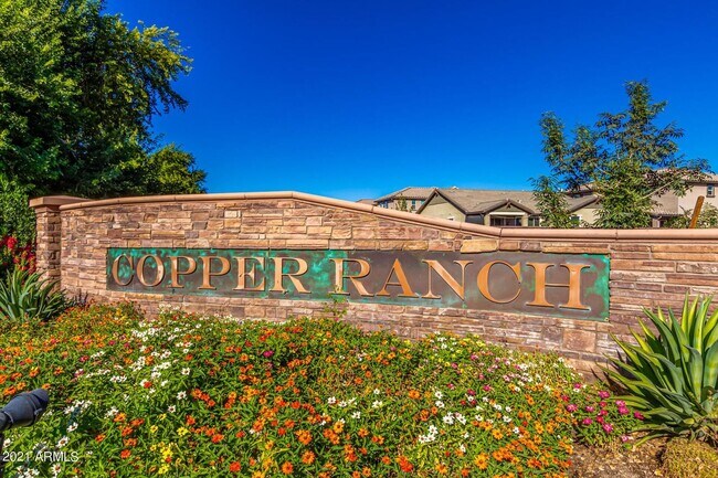 Building Photo - Charming 4 bedroom 3 bath Home in Gilbert!