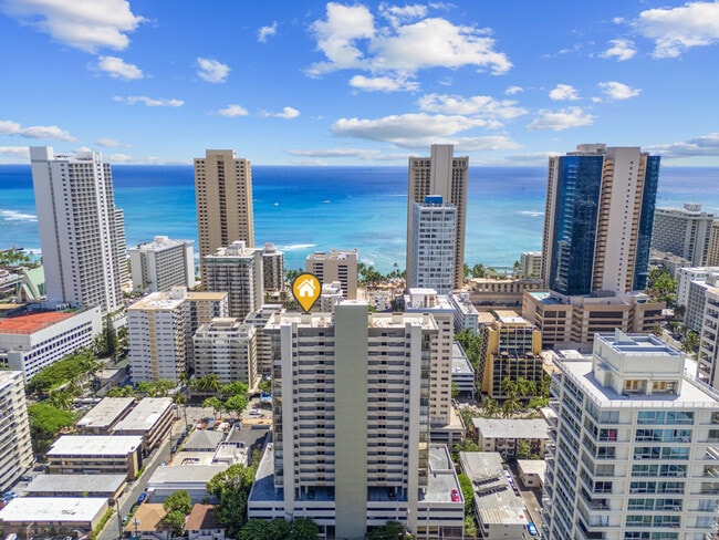 Building Photo - 2440 Kuhio Ave.