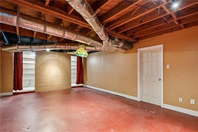 Building Photo - 1721 Hudson Woods Trail