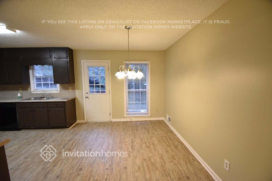 Building Photo - 3114 Edington Cir