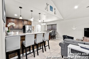 Building Photo - 2319 Westview Dr