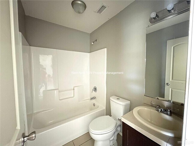 Building Photo - 12 Miroslava Ave
