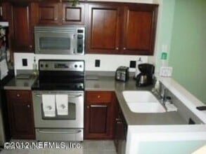 Building Photo - 6722 Arching Branch Cir