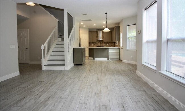 Building Photo - 5503 Medallion Pointe Ct