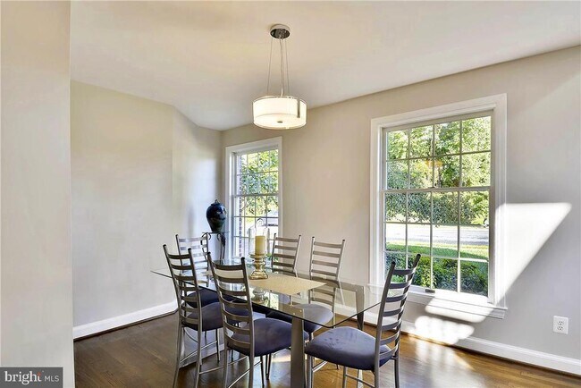 Building Photo - 5330 36th St N