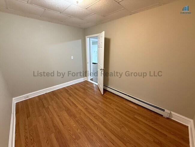 Building Photo - 139 Oliver St