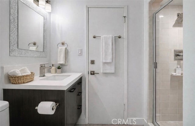 Building Photo - 4450 Hayvenhurst Ave