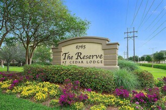 Building Photo - 2BR/2BA Condo in Gated Community - The Reserve at Cedar Lodge