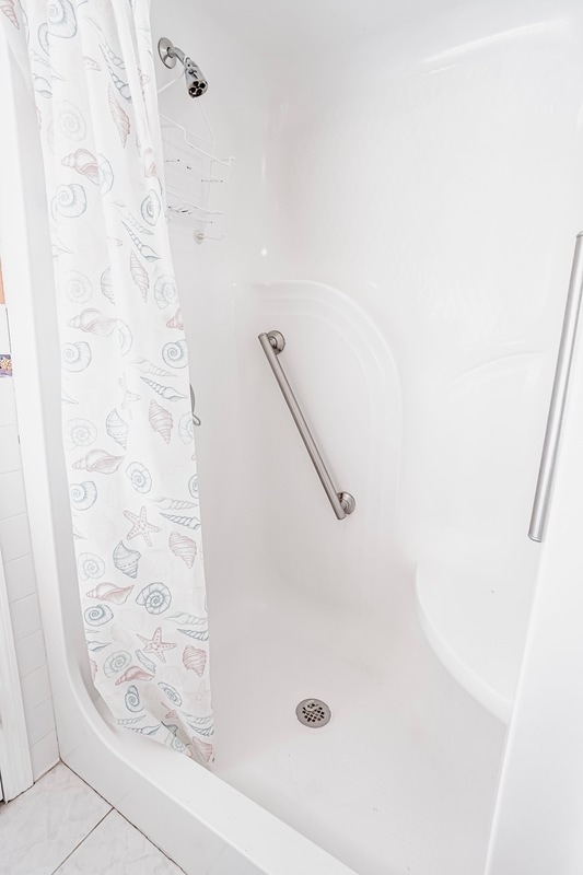 Building Photo - 130 Heather Dr