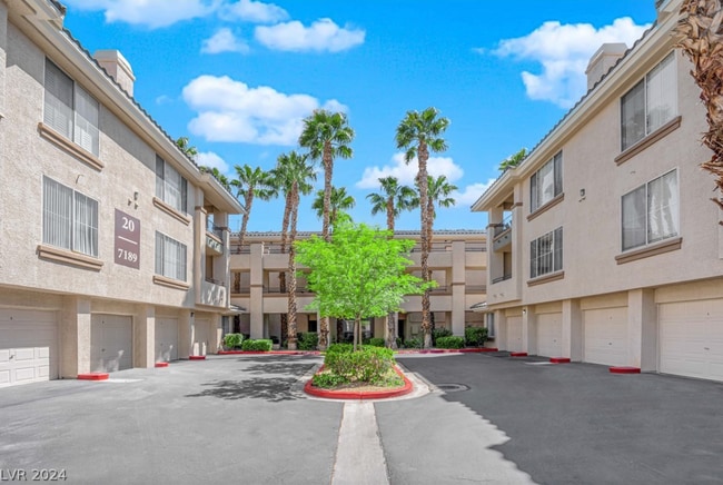 Clean kept community - 7189 S Durango Dr