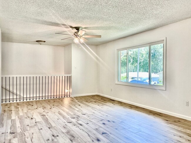 Building Photo - Italian Estates Property Management