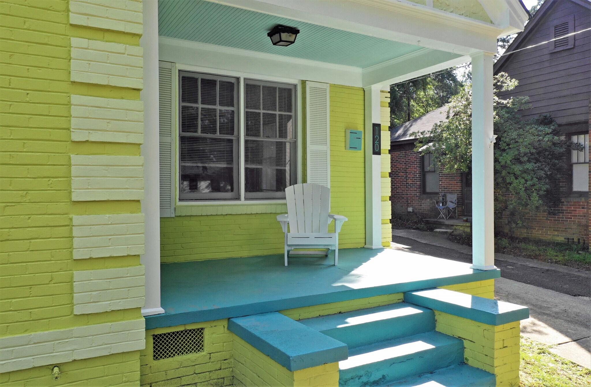 Building Photo - 120 S Harden St