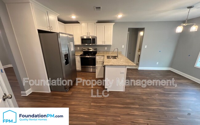 Building Photo - 9978 Messana St