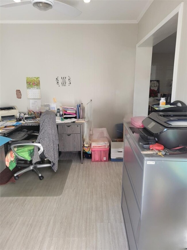 Building Photo - 1020 NW 88th Ave