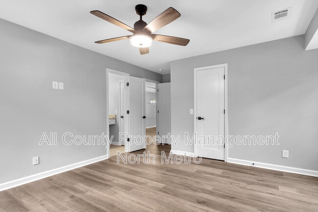 Building Photo - 1006 Canyon Point Cir