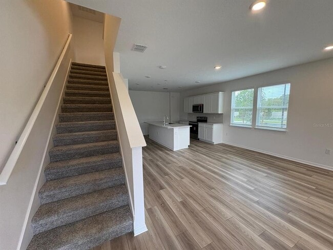 Building Photo - 11200 Blue Bay Dr