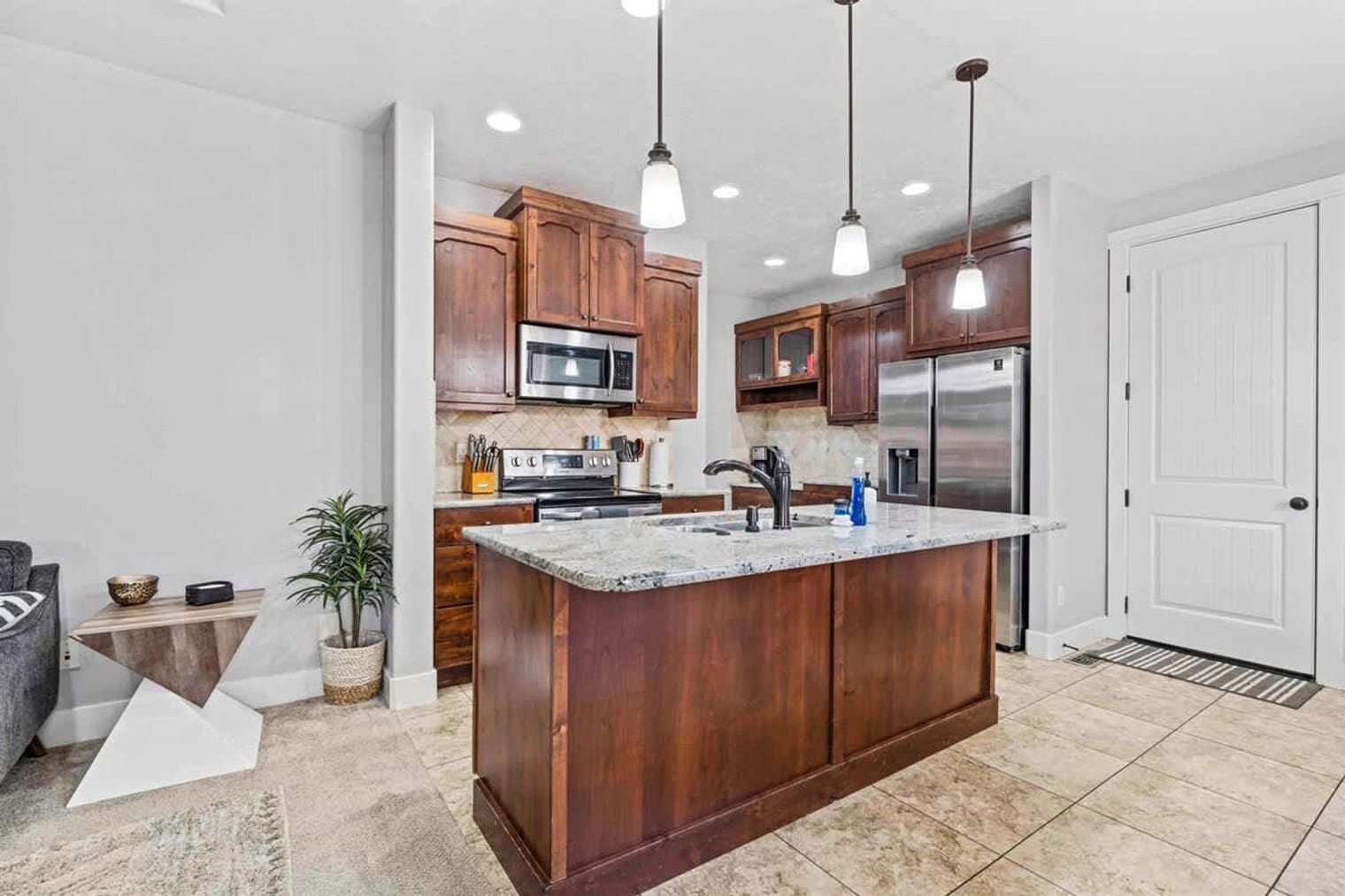 Building Photo - 2965 N LeBlanc Way