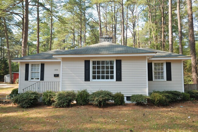Building Photo - 1606 Hammond St