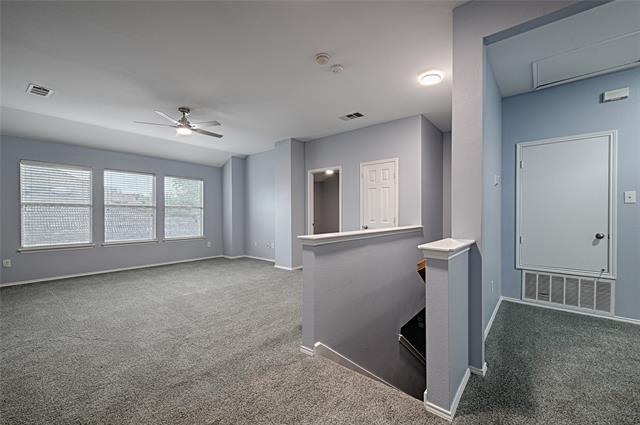 Building Photo - 502 Hickory Ln
