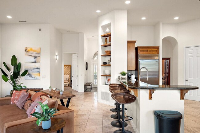 Building Photo - 36 W Dove Wing Dr