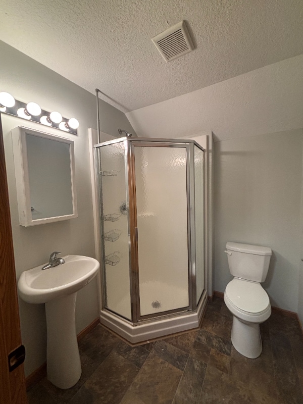 Building Photo - 814 6th Ave S