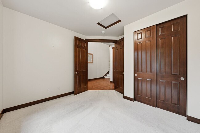 Building Photo - Stunning Finn Hill Retreat — Space, Style & Privacy