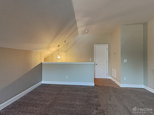 Building Photo - 1104 Downing Bluff Dr