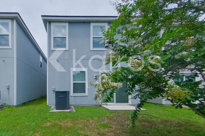 Building Photo - 1319 Mull St