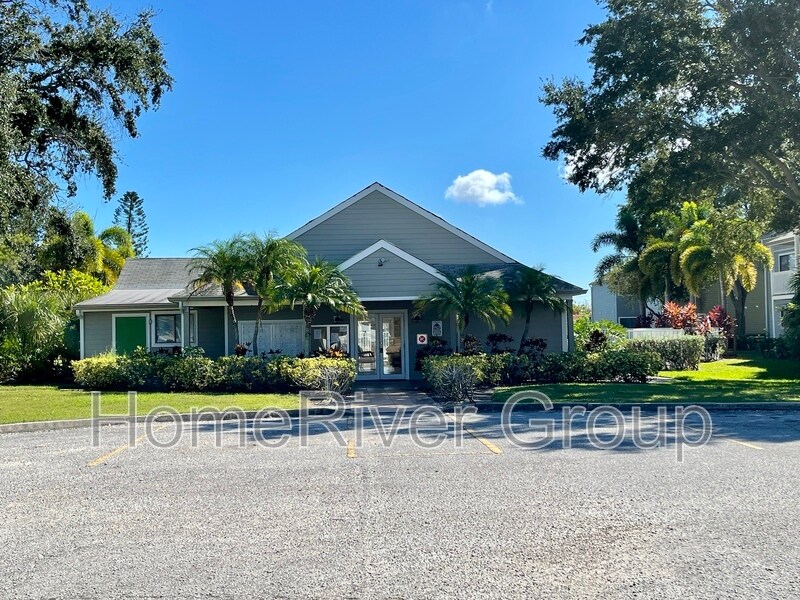 Building Photo - 7298 Ulmerton Rd
