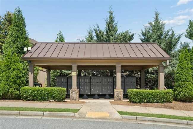 Building Photo - 4470 Skylark Ln