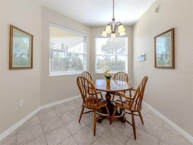 Building Photo - 4430 Corso Venetia Blvd