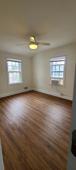 Main BR - 5705 36th Ave