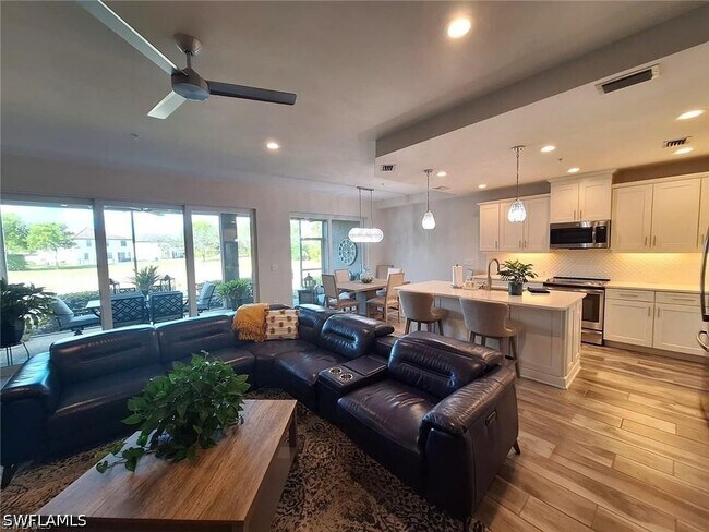 Building Photo - 2335 Sawyers Hill Rd