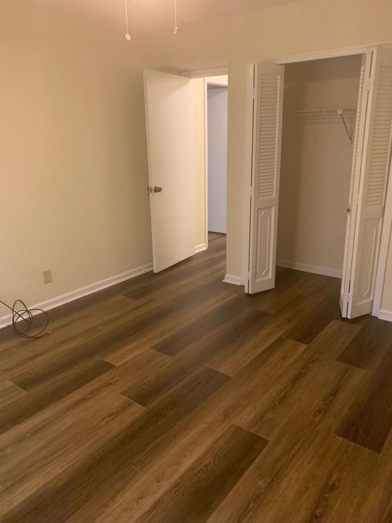 Building Photo - 9905 Pineapple Tree Dr