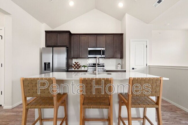 Building Photo - 2702 Barnstormer St