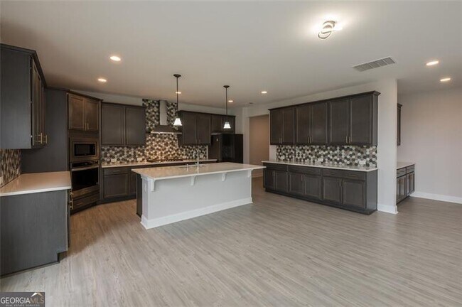 Building Photo - 508 Blackberry Ln